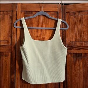 Aritzia Tank - perfect condition